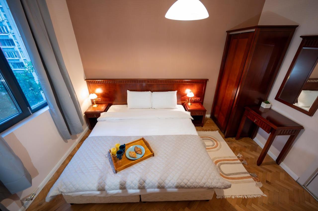Spacious 1Bdr Apartment Near City Center Szófia Kültér fotó